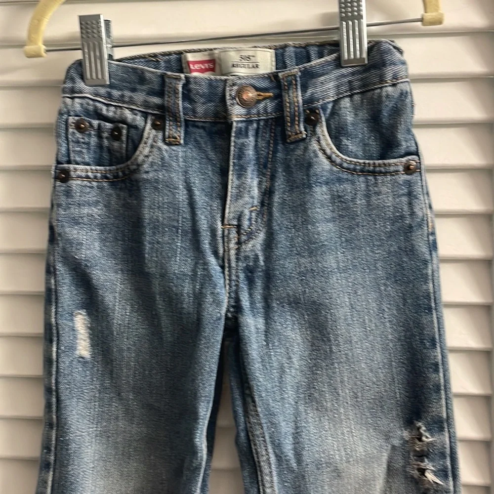 Classic Levi 505 Jeans-Like New-Size 24M Distressed. Hidden adjustable waist. - Picture 2 of 6